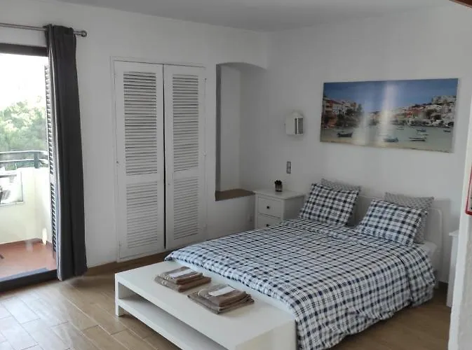 Fabulous Sea View Near Old Town 아파트