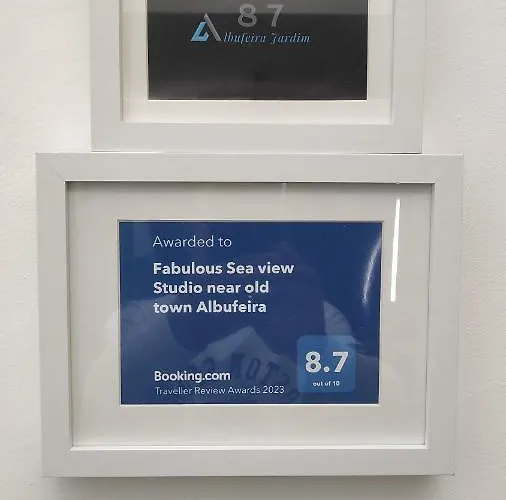 Fabulous Sea View Near Old Town 아파트 알부페이라